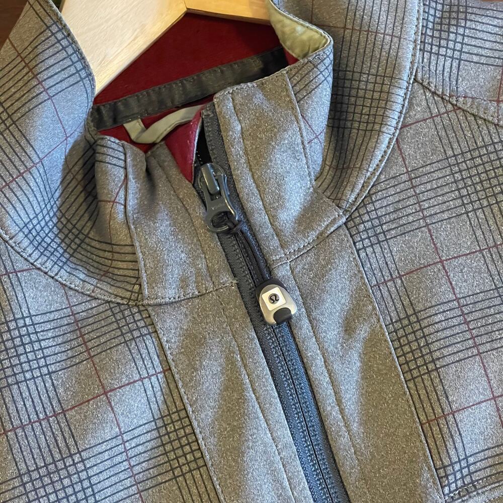 Lululemon Men's Rare Jacket Zipper Up NO SIZE TAG - Picture 4 of 12